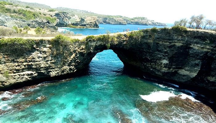 Broken Beach Best Nusa Penida Tour