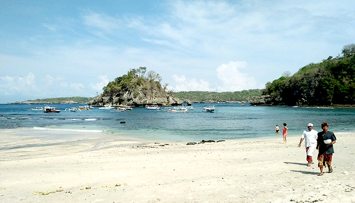 Crystal Bay Snorkeling Nusa Penida Tour Package Best Nusa Penida Tour